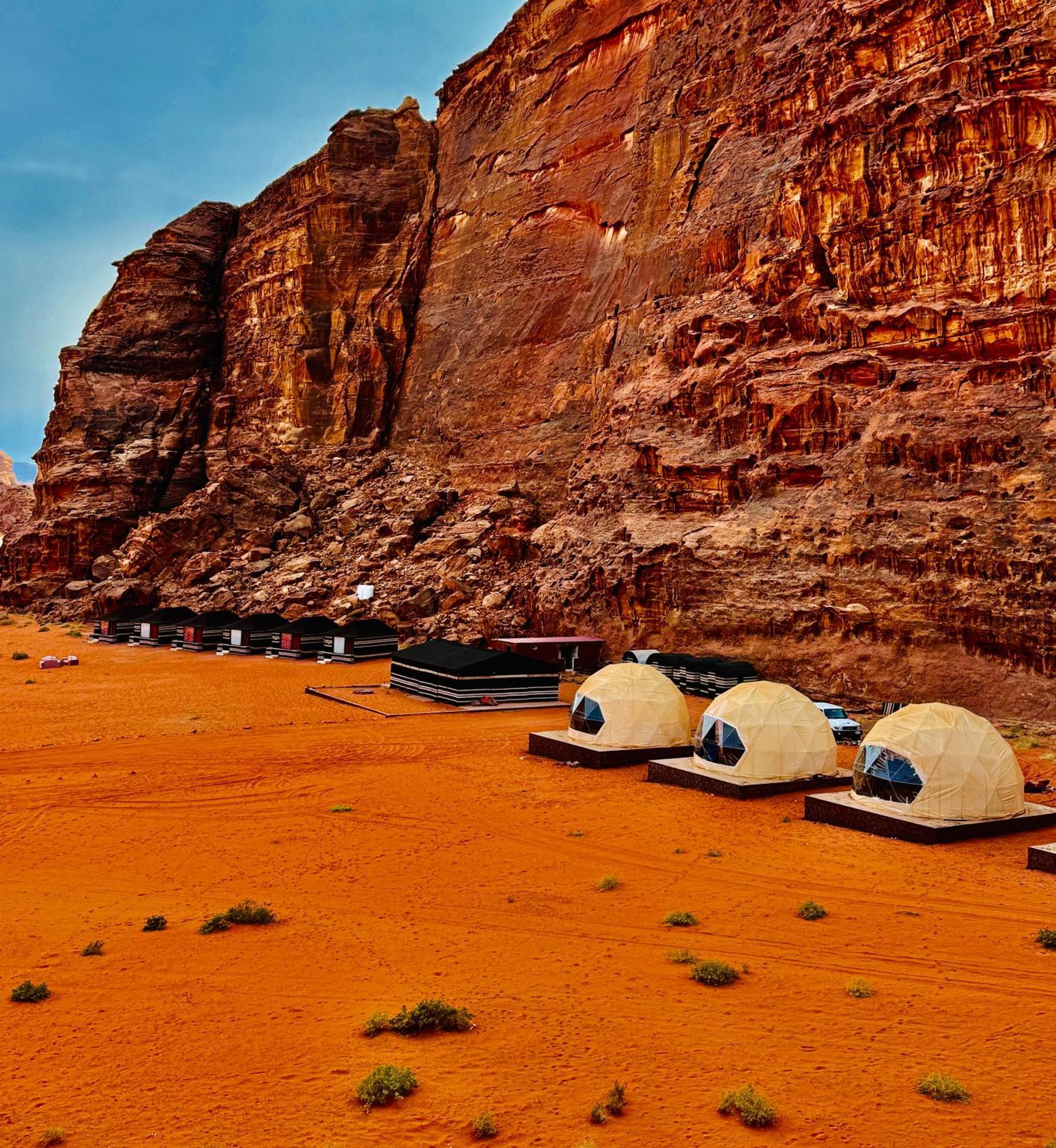 Wadi Rum Dune Bagian luar foto