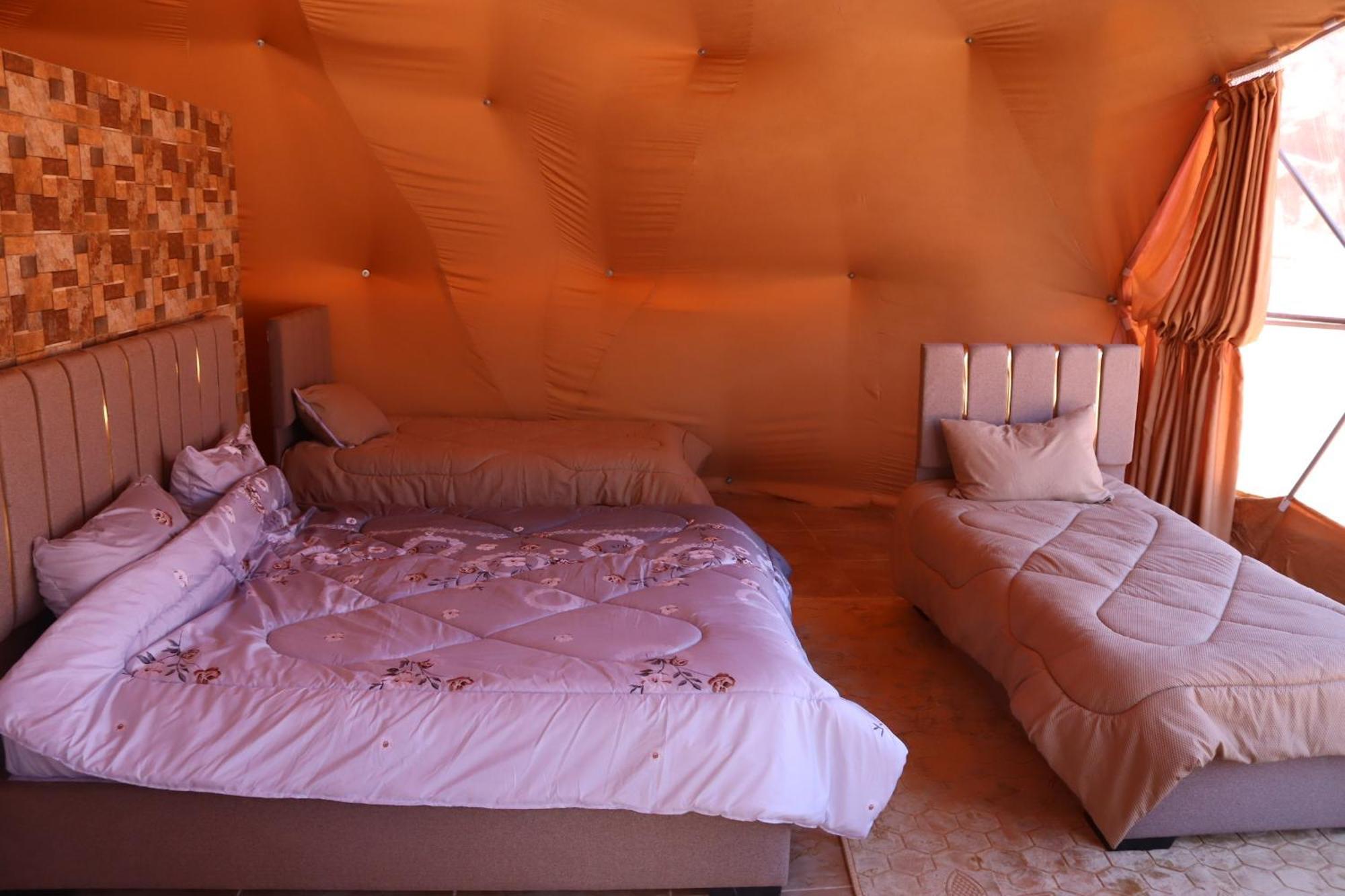 Wadi Rum Dune Bagian luar foto